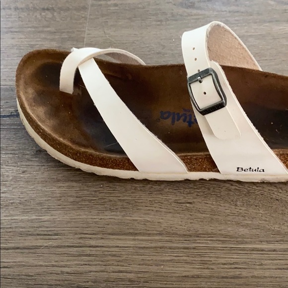 SOLD ON MERC DO NOT PURCHASE Birkenstock’s - Picture 2 of 4